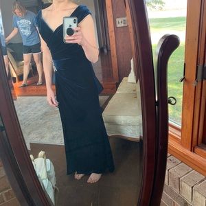 Worn 2 times  size 6